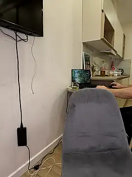 Snapshot of _KissMyAss_ chatting on 02/14/26, 09:44 KissMyAss online show from 02/14/26, 09:44