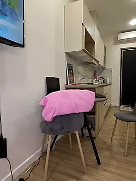 Snapshot of _KissMyAss_ chatting on 02/20/26, 05:13 KissMyAss online show from 02/20/26, 05:13