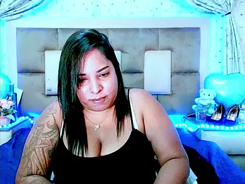 indiantopaz694u online show from 10/06/25, 05:38