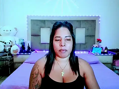 indiantopaz694u online show from 05/27/26, 04:31