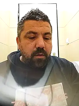 Alexander18edd online show from 10/03/25, 11:29