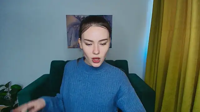 Snapshot of ElenaOconar chatting on 03/12/25, 12:36 ElenaOconar online show from 03/12/25, 12:36