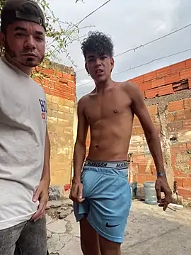 twinks 28 online show from 04/08/26, 12:05