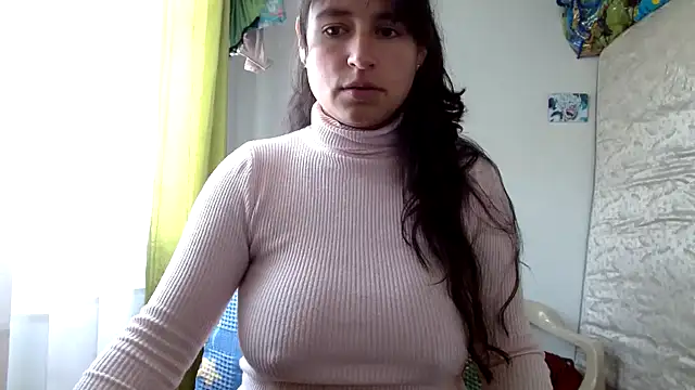 Snapshot of Escarcha-blue chatting on 02/15/26, 07:32 Escarcha-blue online show from 02/15/26, 07:32