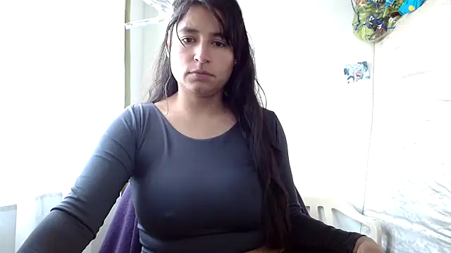 Snapshot of Escarcha-blue chatting on 02/21/26, 08:21 Escarcha-blue online show from 02/21/26, 08:21