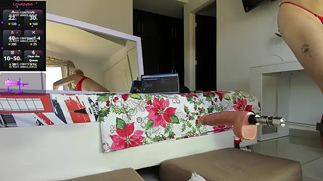 Snapshot of valery_sweetscheeks chatting on 09/26/25, 03:49 valery sweetscheeks online show from 09/26/25, 03:49