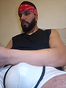 Snapshot of Bigverxxxhot chatting on 11/11/25, 06:02 Bigverxxxhot online show from 11/11/25, 06:02