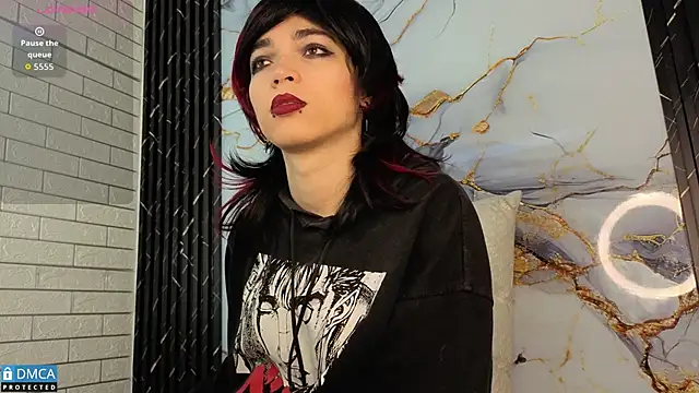 MaeveKuro online show from 11/05/25, 03:06