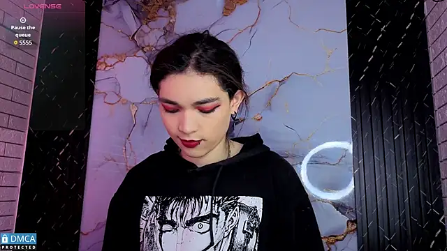 MaeveKuro online show from 02/12/26, 03:23