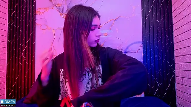 MaeveKuro online show from 03/07/26, 03:03