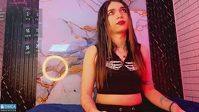 MaeveKuro online show from 03/18/26, 03:09