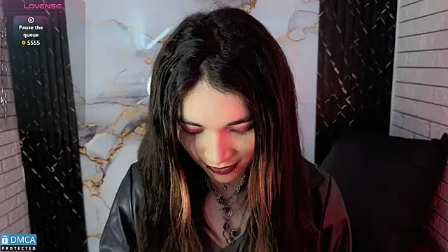 MaeveKuro online show from 04/27/26, 04:10