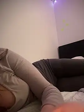 Snapshot of SwedishAstrid chatting on 02/26/26, 12:26 SwedishAstrid online show from 02/26/26, 12:26