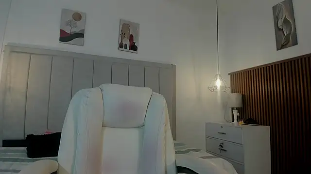 gime lara online show from 04/11/26, 12:09