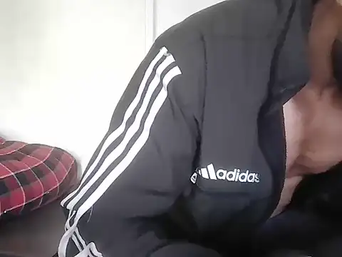 fitbuddy1 online show from 06/11/26, 03:48