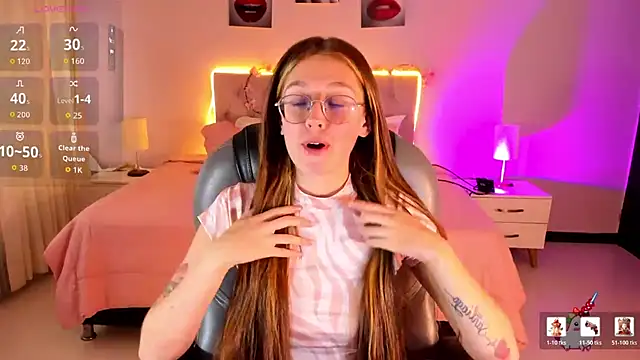 Emily Warren  online show from 03/16/26, 08:13