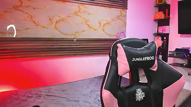 Cloe roouse online show from 03/18/26, 07:06