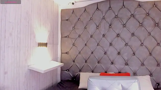 zephyra-angels online show from 03/08/25, 04:01