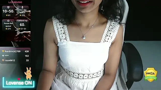 fullmoan online show from 10/19/25, 07:58