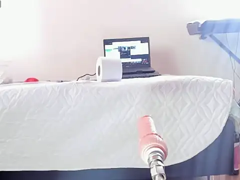 Snapshot of _Aragon__ chatting on 09/23/25, 01:36 Aragon online show from 09/23/25, 01:36