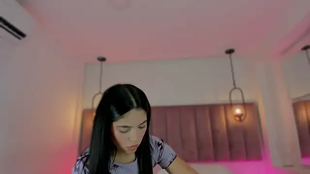 Haily b online show from 01/13/26, 08:14