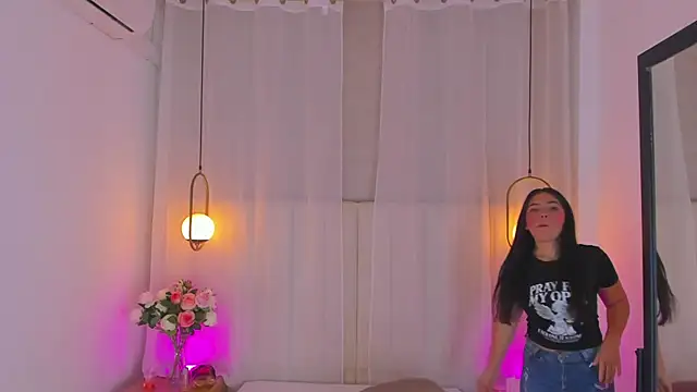 Haily b online show from 04/10/26, 08:13