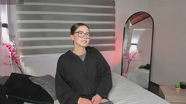 sweet obsession   online show from 09/29/25, 07:40