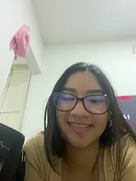 Snapshot of yousweet-Scarett chatting on 03/20/25, 04:29 yousweet-Scarett online show from 03/20/25, 04:29