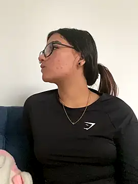 Snapshot of yousweet-Scarett chatting on 09/13/25, 10:20 yousweet-Scarett online show from 09/13/25, 10:20