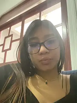 Snapshot of yousweet-Scarett chatting on 09/16/25, 09:27 yousweet-Scarett online show from 09/16/25, 09:27