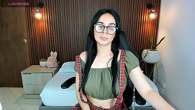 Snapshot of zakia23_ chatting on 03/15/25, 10:22 zakia23 online show from 03/15/25, 10:22