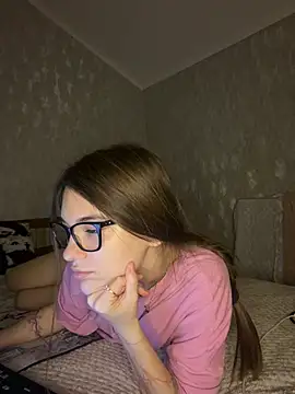 MrrKate online show from 04/08/26, 01:05