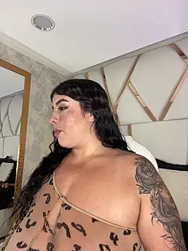 Madisson-Rivas online show from 02/02/26, 01:59