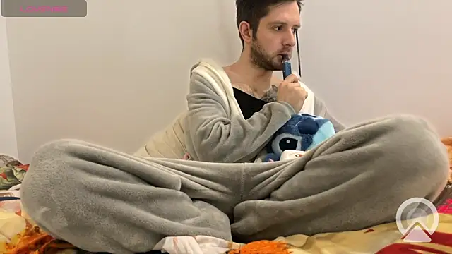 Snapshot of Leo_Virgo chatting on 03/01/25, 06:43 Leo Virgo online show from 03/01/25, 06:43