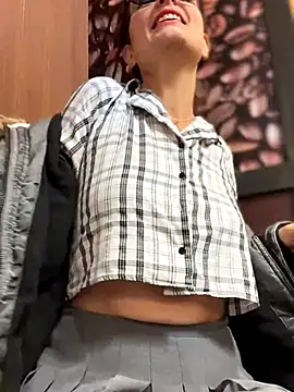 NataKitten online show from 11/22/25, 09:41