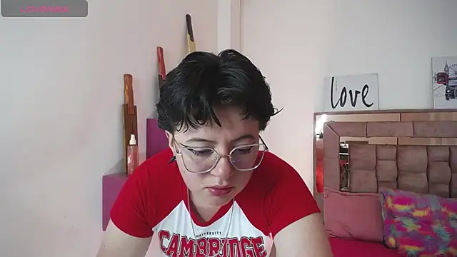 safyka online show from 10/06/25, 02:20