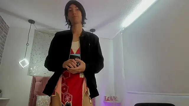 Snapshot of loverisu-coral chatting on 02/25/26, 08:18 loverisu-coral online show from 02/25/26, 08:18