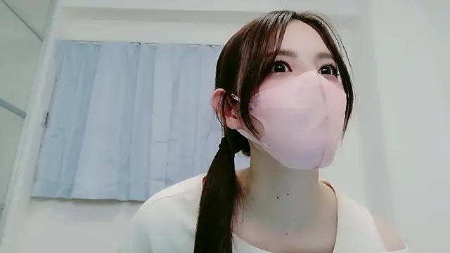 Snapshot of NANA_7 chatting on 12/01/25, 01:10 NANA 7 online show from 12/01/25, 01:10