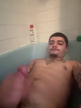 papiVilla23 online show from 09/16/25, 01:56