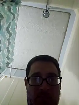 dylanroberts1995 online show from 03/19/25, 05:39