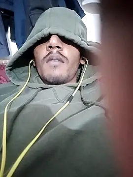 Snapshot of BlackDog__69 chatting on 02/26/25, 05:28 BlackDog 69 online show from 02/26/25, 05:28