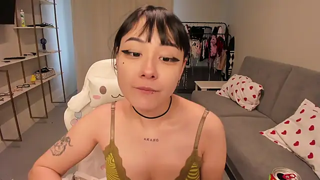 ka00ru chan online show from 12/03/25, 09:18