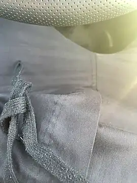 Smallcoco26 online show from 03/18/25, 03:21