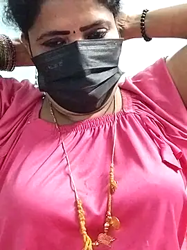 abinaya26 online show from 10/24/25, 06:59