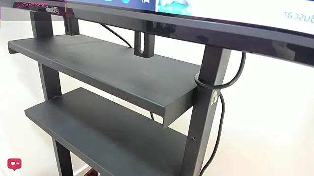 Bonniie 22 online show from 03/11/25, 09:04