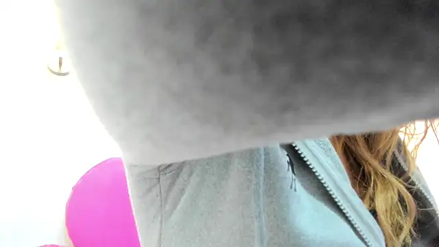 Bonniie 22 online show from 04/07/26, 07:58