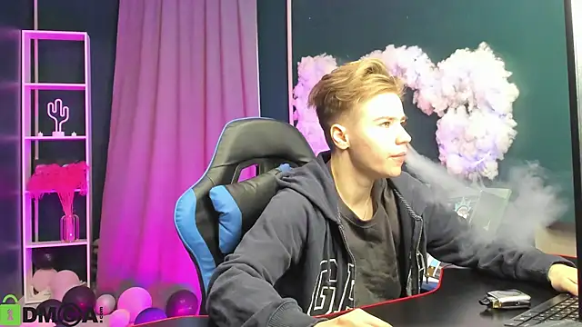 Jean Wilsons online show from 11/18/25, 11:14