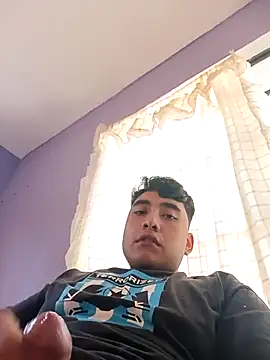 crisssalazar online show from 03/10/25, 11:38