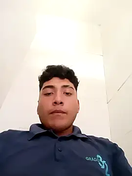 crisssalazar online show from 09/16/25, 05:47