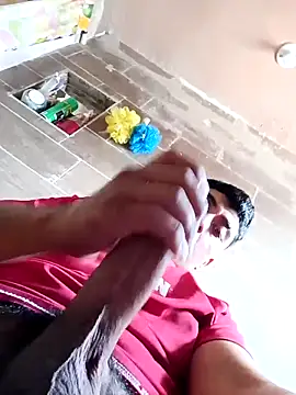 crisssalazar online show from 02/08/26, 05:27